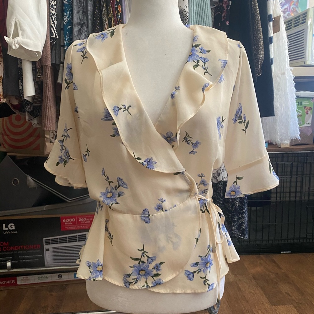 Lydelle Blouse